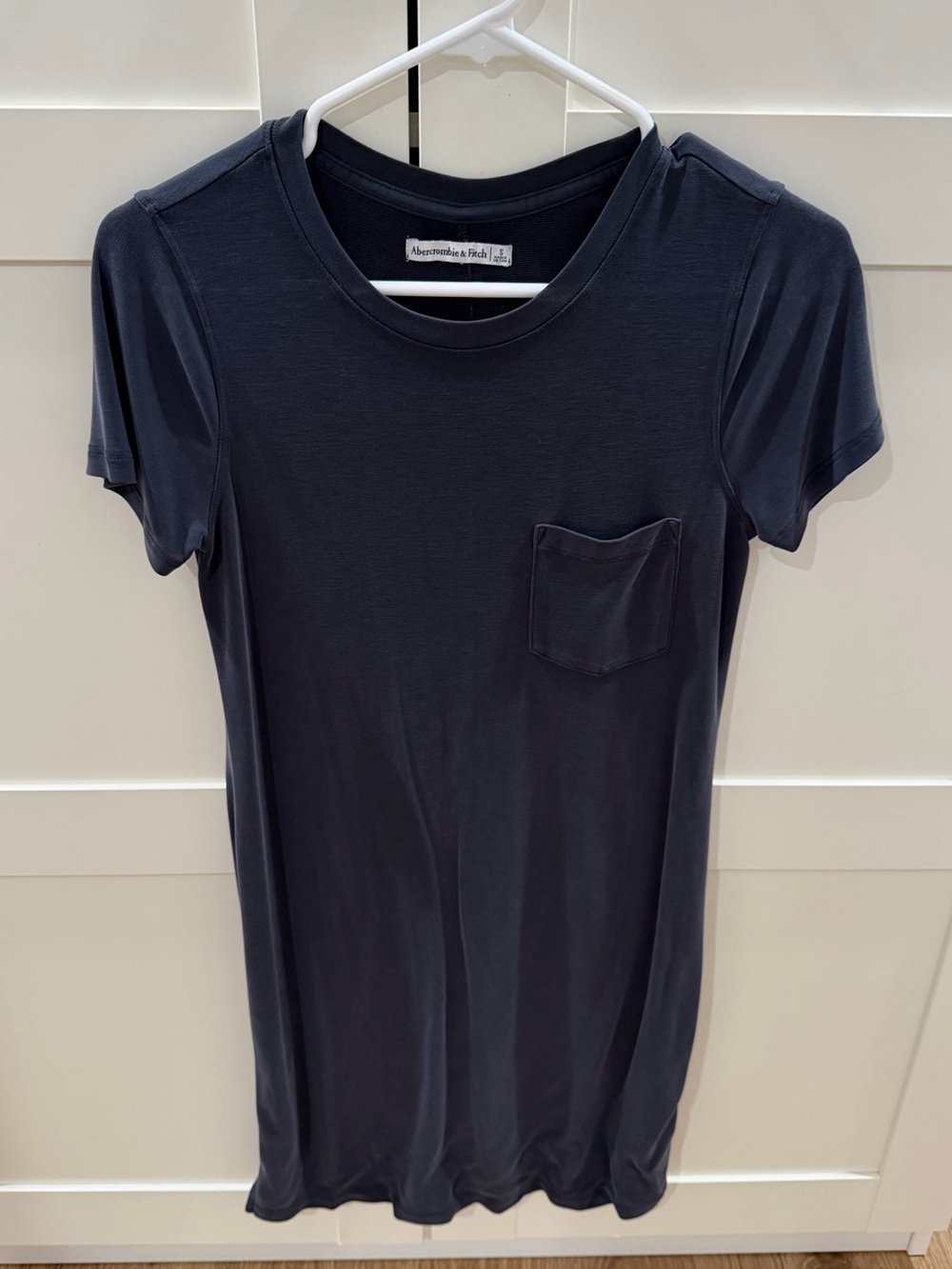 Abercrombie & Fitch Women's Black Pocket T-Shirt Dress. Size Small.